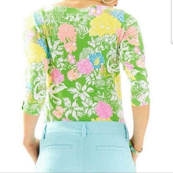 Lilly Pulitzer Julie Top in Hibiscus Stroll Size XS - Picture 2 of 8